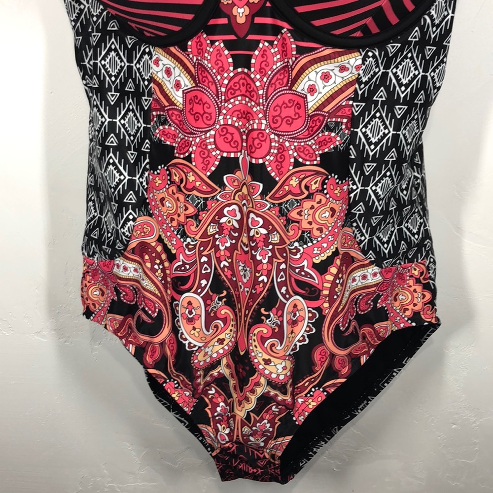 NWT Swimsuits for All pink paisley b&w onepiece 12 - Picture 3 of 11